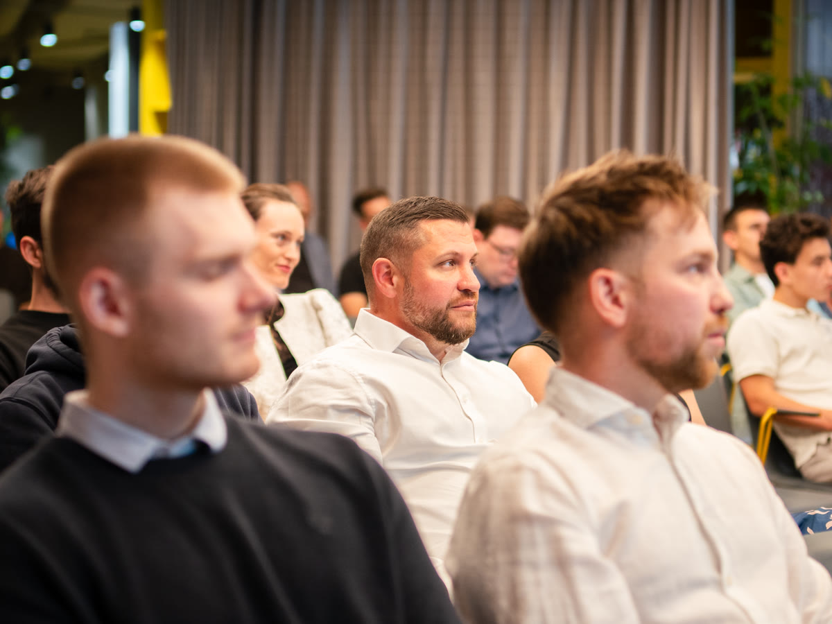 ATLAS Talks 2026 - Publikum sleduje přednášku